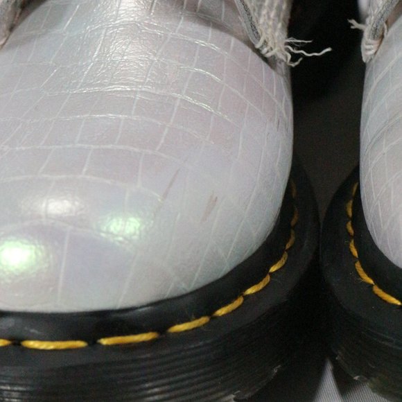 Dr. Martens 1460 Iridescent Croc Leather Boots Sz 6 US RARE - Picture 5 of 14